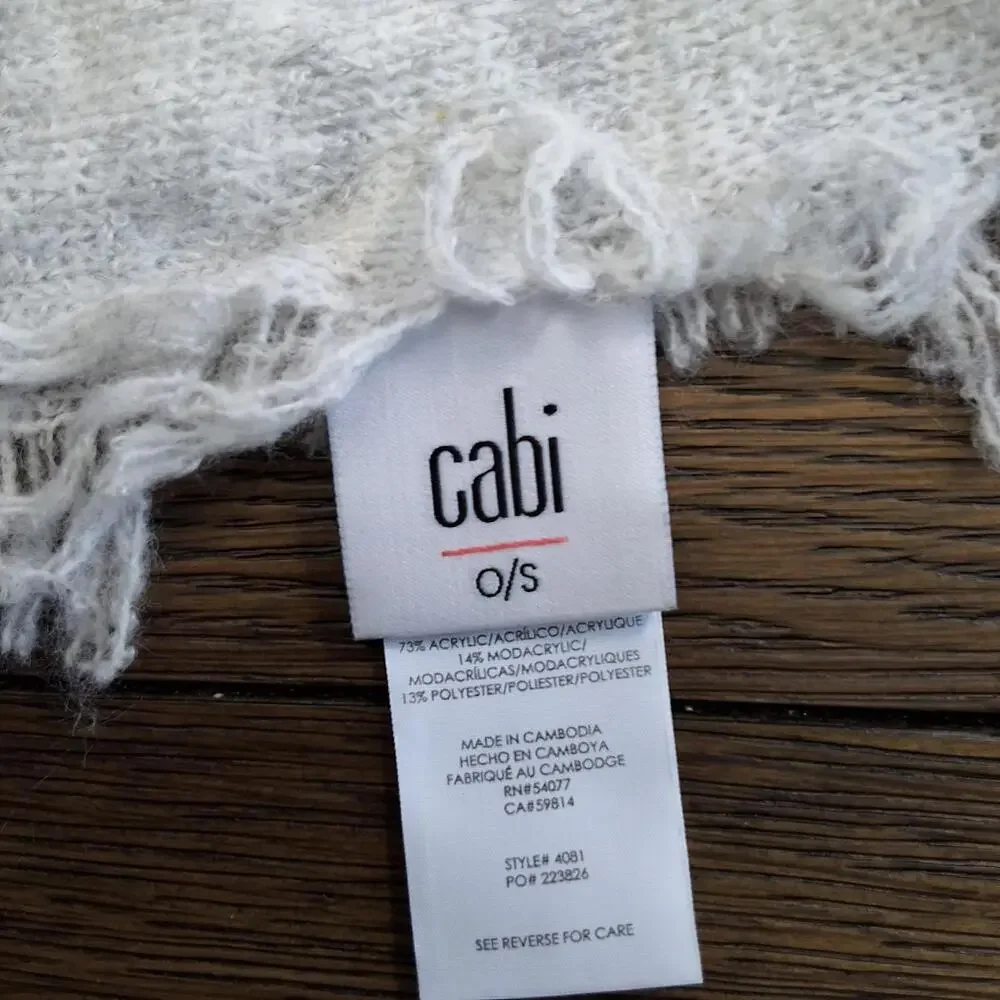 Caby Shawl OSFA‎